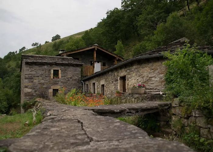 Molino De Yera Hotel 4*