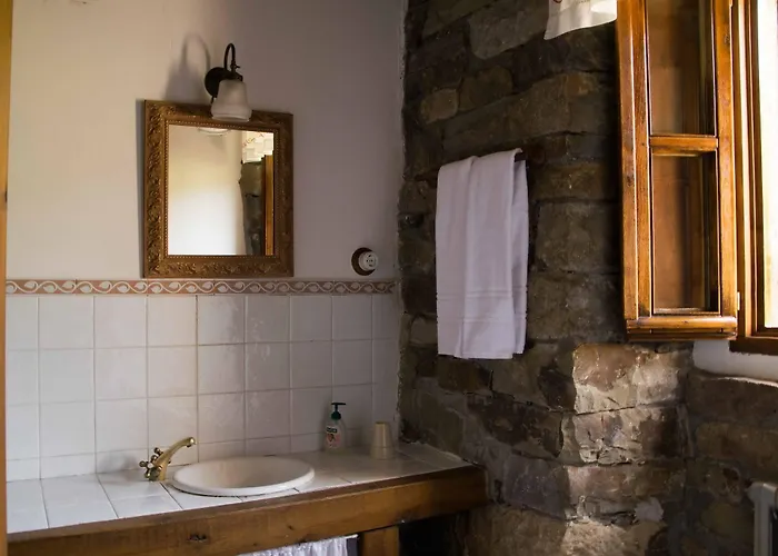 Hotel Molino De Yera 4*